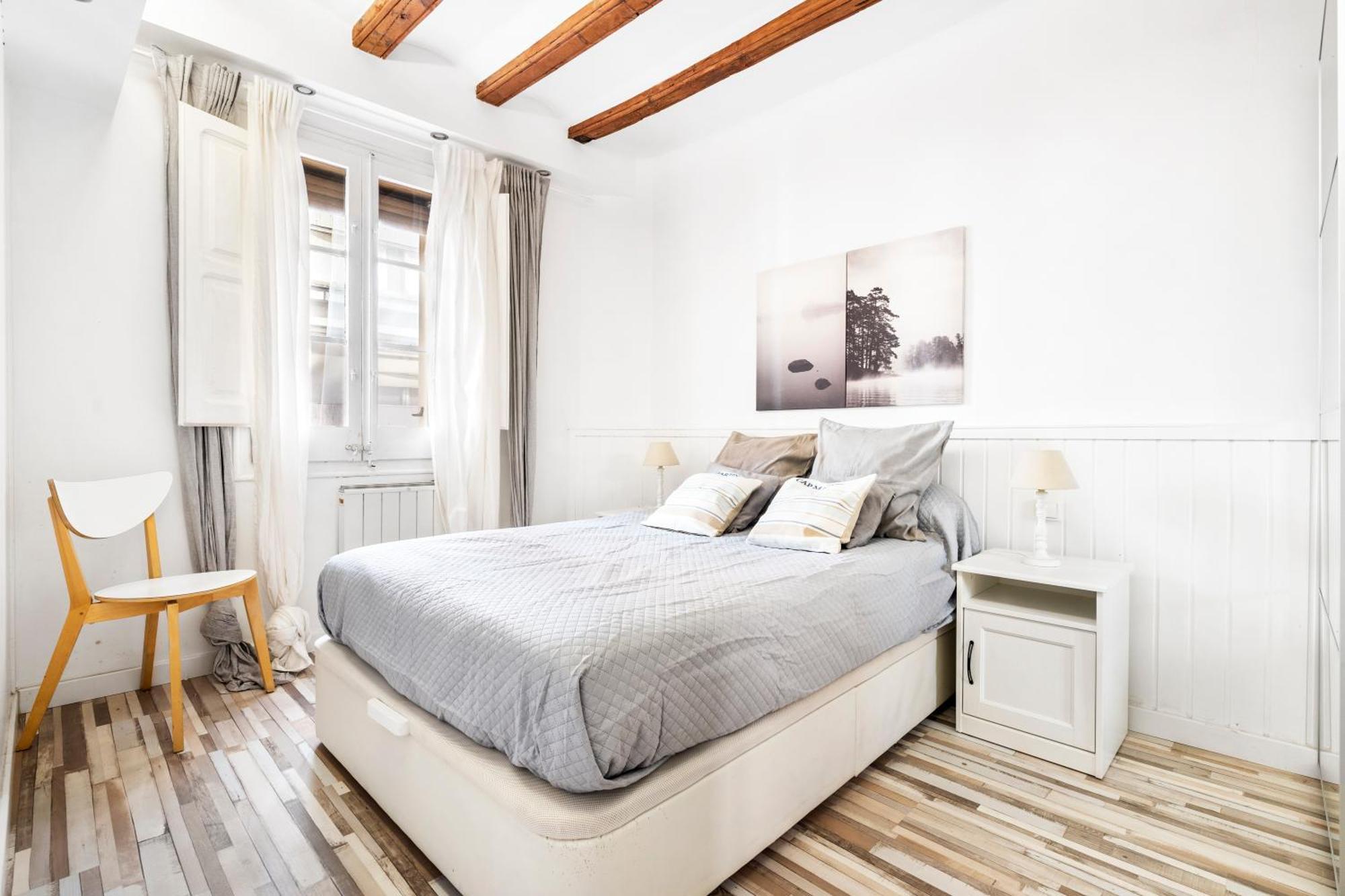 Charming Beachside In Barceloneta Barcelona