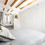 Charming Beachside Apartment In Barceloneta